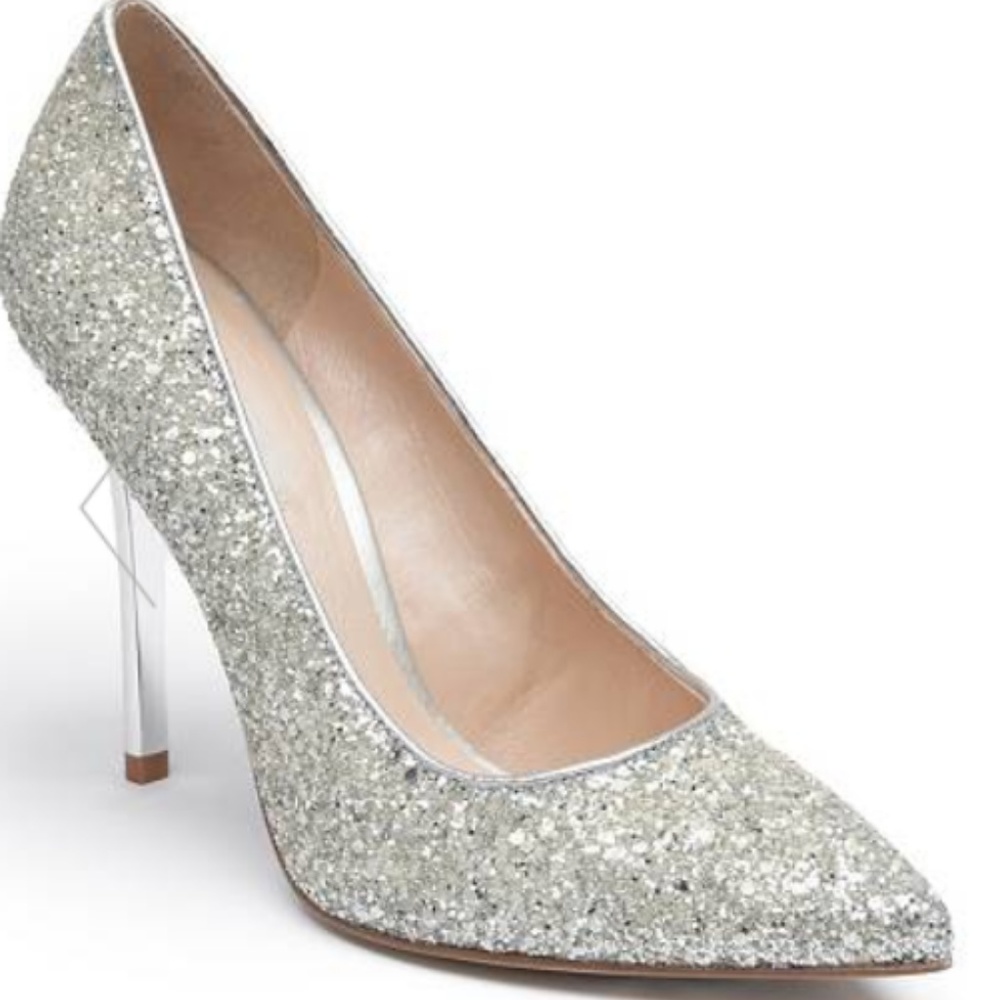 Incredible Glittery Pumps